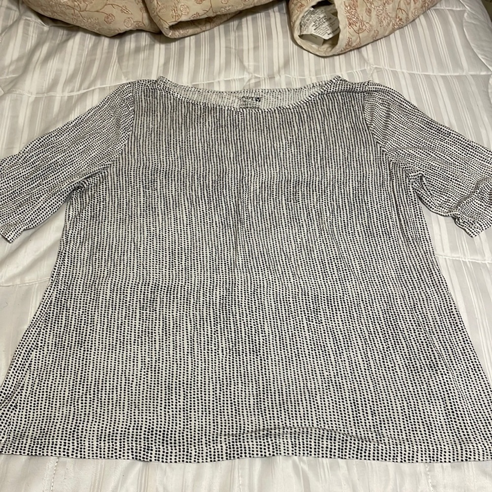 Apt 9 blouse